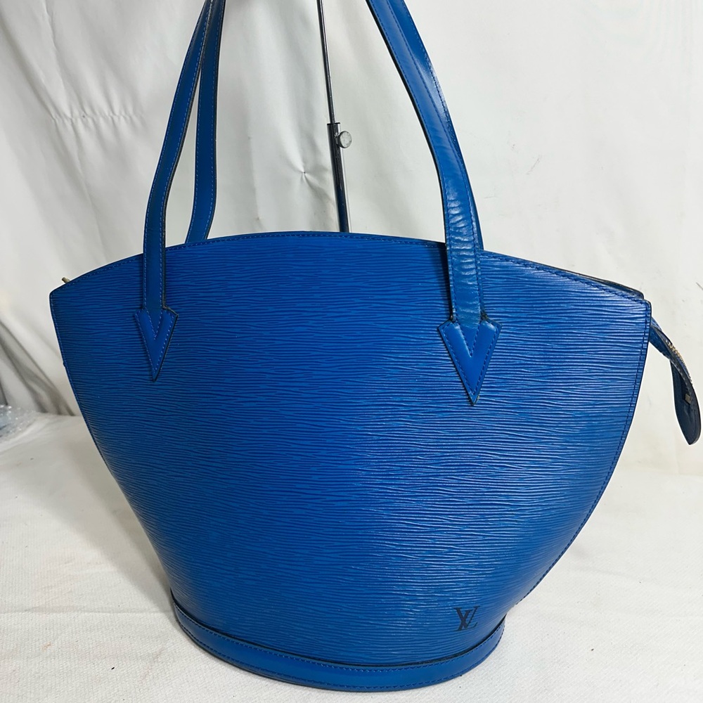 Louis Vuitton Shoulder Bag